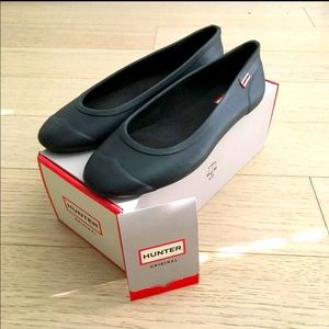 Brand New Hunter Black Rain Flats in Size US6